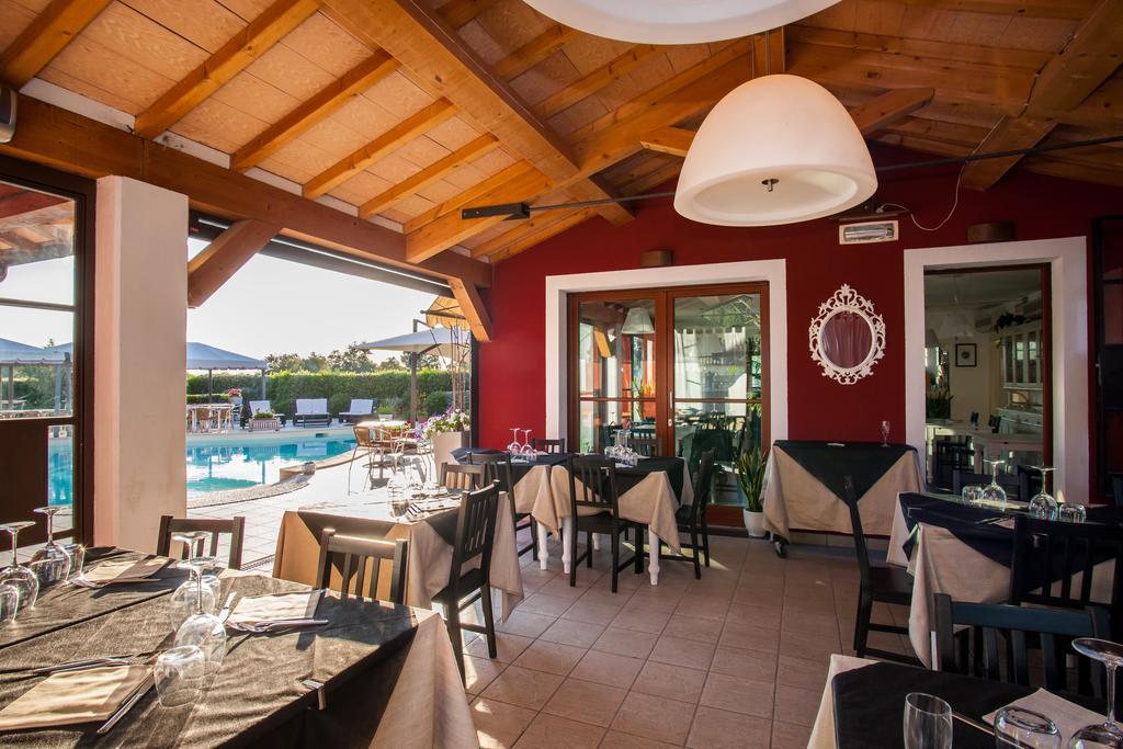 אורבטלו Hotel La Posta Di Torrenova מראה חיצוני תמונה