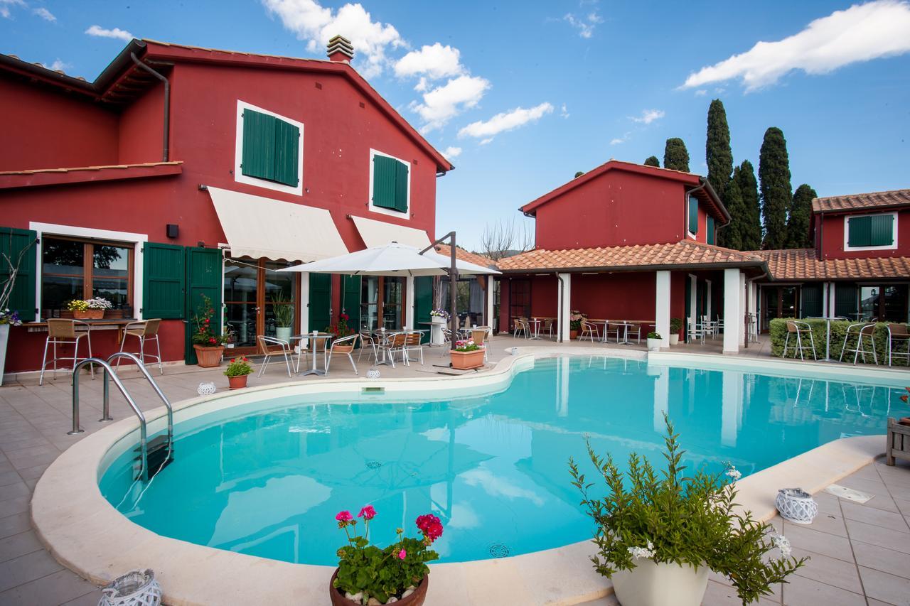 אורבטלו Hotel La Posta Di Torrenova מראה חיצוני תמונה